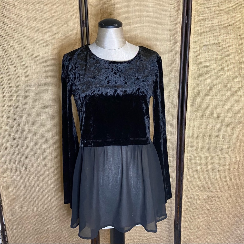 BCBG Generation black velvet top